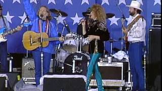 Willie Nelson Arlo Guthrie and Dottie West  The City of New Orleans Live at Farm Aid 1985 [upl. by Remoh]