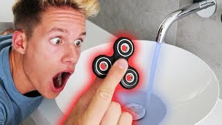 1000 kmh FIDGET SPINNER ðŸ’¦ðŸ˜µ schwimmt auf Wasser [upl. by Ydnew]