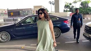 SHAMITA SHETTY FLYING FROM MUMBAI SPOTTED AT AIRPORT  shamitashetty vrialvedio trending video [upl. by Soracco526]