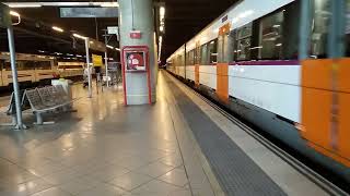 Renfe Cercanías  447 de Rodalies de Cataluña en Castellón con destino Valencia [upl. by Anirtik]