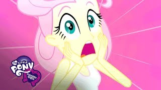 My Little Pony Equestria Girls Latino América  Accidentes Épicos Canterlot Short Ep 5 [upl. by Stav]