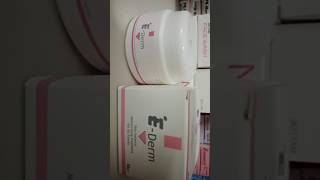 Best Moisturizing Cream  Alleviates Dryness  Softening Agenthealth skincare viralvideo [upl. by Thorsten609]