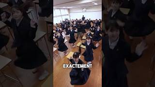 La Danse de 10 Secondes dans les Écoles Japonaises 😳 [upl. by Sidon]