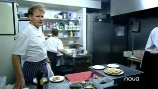 Pesadilla en la Cocina UK 2x01 Español quotLa Lanternaquot [upl. by Logan]