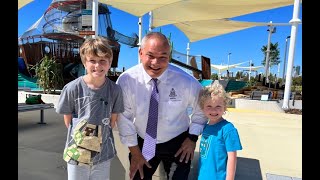 Gold Coast Mayor Tom Tate and BigMasterGP open the new Broadwater Parklands Park [upl. by Maitund]