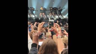 Beyonce  The Formation Tour Live from Hampden Glasgow Scotland [upl. by Naegem]