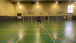 Leren training geven in de sport warming up oefening Lijnen spel [upl. by Ellehsor]