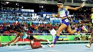 Shaunae Millers dive to win gold at Rio Olympics creating buzz on twitter  वनइंडिया हिन्दी [upl. by Yancy]