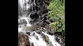 Ile de la Réunion  Salazie  Cascade Pisse en lair [upl. by Saum]