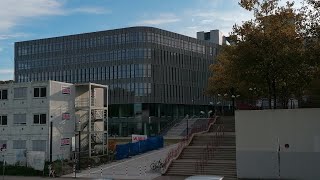 Der fertiggestellte erste Bauabschnitt der Renovierung der Uni Bielefeld [upl. by Htaek]