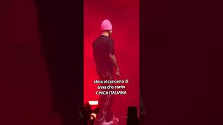 SFERA EBBASTA FA EMOZIONARE TUTTI CON LA CANZONE PER I FAN 😊😝 [upl. by Charita]