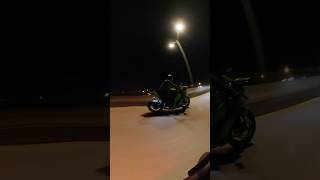 Gsxr 1000 vs zx10 [upl. by Magdalen]