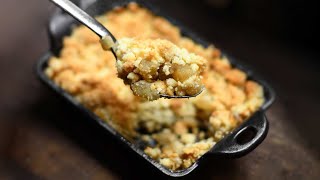 Crumble di Mele  Le Ricette di Molto Italiano [upl. by Gearard686]