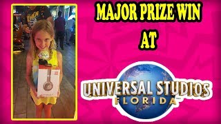 She Won Beats By DRE Headphones at Universal Studios Florida Arcade Stacker Major Prize Win TeamCC [upl. by Armanda]