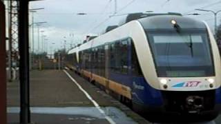 LINT 41 der EVB in Bremerhaven Hbf Railcar train railway RR [upl. by Elspeth]