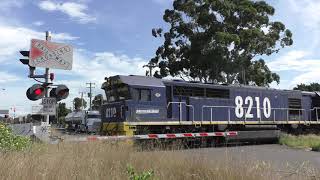 Level Crossing Unanderra Marley Place NSW Australia [upl. by Bourn]