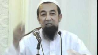 Ustaz Azhar Idrus  Bacaan Sayyidina Dalam Tahiyat Akhir [upl. by Etiuqal]