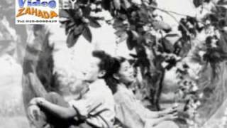 PRamlee  quotBila Tiba Masaquot petikan filem quotMeranaquot1954 [upl. by Jaquelyn721]