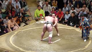 Sekiwake Tochinoshin 120  Yokozuna Hakuho 102  Sumo  Natsubasho 18 [upl. by Irrak]