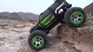 The Amazing Traxxas SUMMIT 110 Crawling [upl. by Ereveneug]