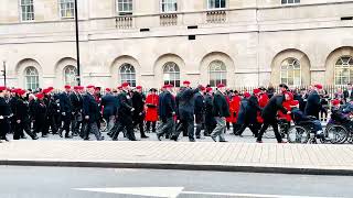 Beautiful Moments Next To The Horse Guards [upl. by Drahser872]