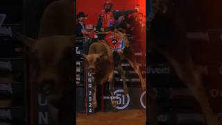 José Alberto de Castro vs Lendário da Bela Vista no Jaguariúna rodeo festival 2024 pela Pbr brazil [upl. by Nnyrb]