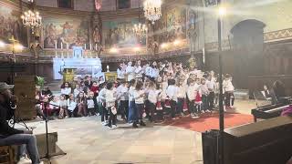 Concert de Noël de Castelnau d’Estrétefonds  les élèves chantent la marche des Rois Mages [upl. by Leonhard216]