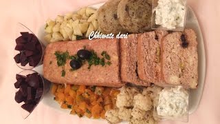 كيكة الدجاج بالجبن مرافقة بسلطة  Délicieuse terrine au poulet [upl. by Nesto505]