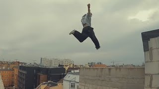 Extreme Parkour and Freerunning [upl. by Gnirps]