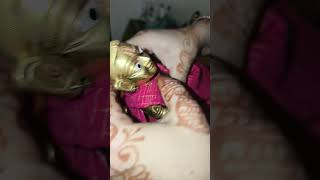 maeya mujhe jaldi se kpde do laddugopal trending krishna shortvideo [upl. by Eldwin]