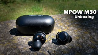 MPOW M30 earbuds  Unboxing  Español [upl. by Wittie]