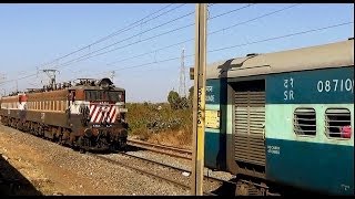 INDIAN RAILWAYS Tamil Nadu Express begins moving after its banker locomotives detach at Maramjhiri [upl. by Femmine]