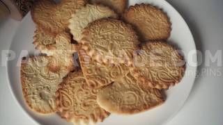 HOW TO MAKE COOKIES WITH PASTRYMADE ROLLING PIN [upl. by Atiuqam]