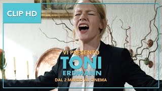 Vi presento Toni Erdmann  Canzone  Clip dal Film [upl. by Carlick]