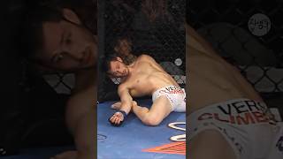 MMA 역사상 최악의 엘보우 기절 [upl. by Demaggio]