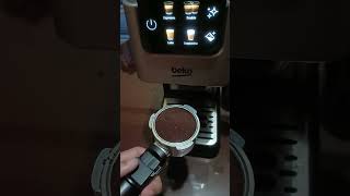 Making Café Americano Using the Beko Espresso Machine 1628W CEP 5304X beko coffee coffeelover [upl. by Aem507]