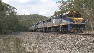 Grain and garbage  Australian Railways [upl. by Seuqramed]