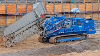 TRENCH DIGGER IN ACTION LAYING TRENCHLESS DRAINAGE [upl. by Tila]