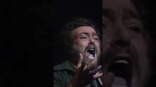 Luciano Pavarotti performing E Lucevan Le Stelle from Puccinis Tosca in 1978 Extraordinary 🌹 [upl. by Wahl813]