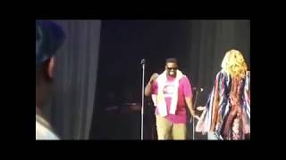 Warryn amp Erica Campbell On Stage [upl. by Den]