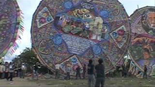 Barriletes Gigantes The Giant Kites of Guatemala Spanish [upl. by Llien]