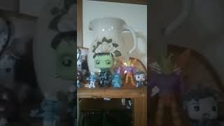 Shelf knick knacks nofx comic movie prowrestling buffythevampireslayer looneytunes scoobydoo [upl. by Notreve]