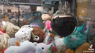 LORD OF THE RINGS  Claw Machine Win FREEZE Skill Crane Grabber Game Winning [upl. by Annala525]