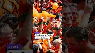 Fans Oranje en Turkije nemen Berlijn over [upl. by Drape]