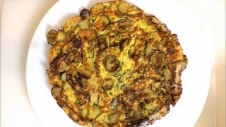 Omlet z cukinią frittata di zucchine [upl. by Drofkcor]