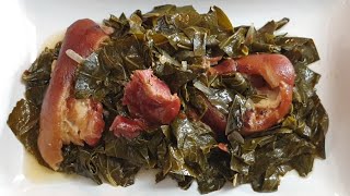 Old Fashioned Collard Greens With Smoked Ham Hocks l Easy And Delicious Recipe [upl. by Ecneret542]