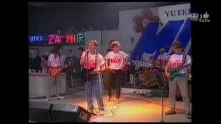 Crvena Jabuka  Koncert za mir Sarajevo 1991 [upl. by Htenek729]