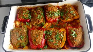 Фаршированные перцы на овощной подушке в духовке Это не только вкусно  Это еще и красиво [upl. by Solim379]