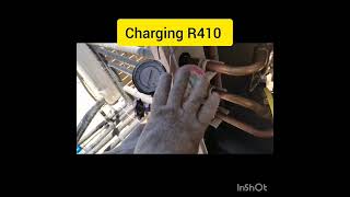 410 gas charging in air conditioning ll R 410 gas charging ac ll 410 gas hvac [upl. by Donaghue]