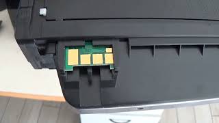 Come fare funzionare una cartuccia toner Samsung senza il chip [upl. by Pasahow853]